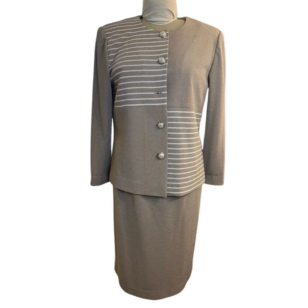 Leslie Fay Women’s Skirt Suit 2-Pcs Vintage Sz. 12 Tan White Career Professional